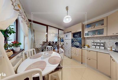 Apartament cu 3 camere în Central - 7
