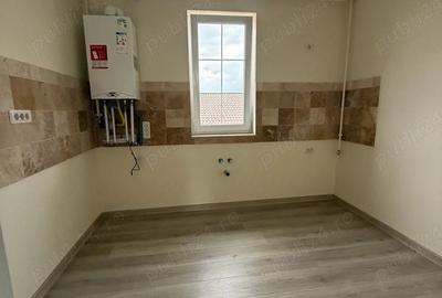 Apartament cu 2 camere decomandat în Central - 2