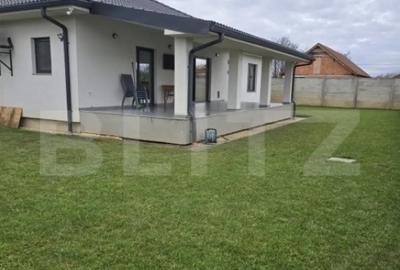 Casă cu 3 camere cu Teren 726 Mp în Lazuri - 15