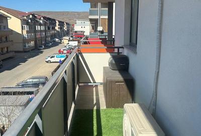 Apartament cu 3 camere decomandat în Florești - 1