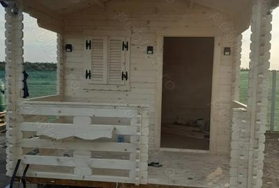 Casu?a de lemn 5 3 m cu veranda - 2