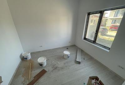 Giroc-Bld. Aviatiei | 5 camere | 3 bai | Bucatarie inchisa - 15