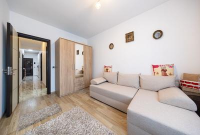 Apartament cu 3 camere decomandat, mobilat în Tractorul - 14