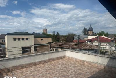 Casă cu 4 camere cu Teren 200 Mp în Central - 3
