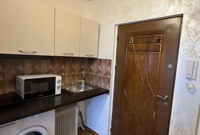 Garsonieră semidecomandată în Torontalului