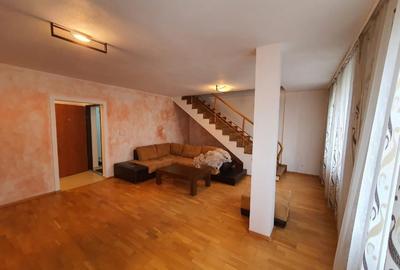 De inchiriat Apartament 4 camere cu scara interioara situat in zona Cetate. - 3