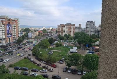 Apartament cu 2 camere decomandat în 9 Mai