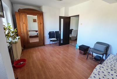 Garsonieră decomandată în Far - 1