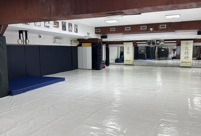 Spatiu comercial | Eroii Revolutiei | 3' metrou - 5