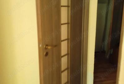 Apartament cu 3 camere decomandat în Soarelui - 4