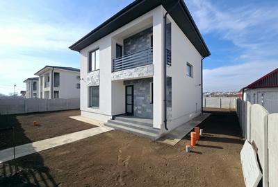 Vila individuala - 4 camere - 2 bai - incalzire pardoseala - pod - beci