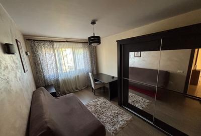 P.f inchiriez apartament 3 camere Cluj str. Azuga - 2