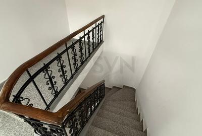 Casă individuală cu 9 camere cu Canalizare în Eminescu - 11