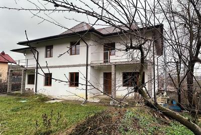 Bucium, locuinta cu suprafata generoasa, 800mp teren disponibil - 11
