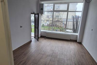 Spațiu comercial, de 25 mp, în Anda - 4