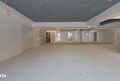 Spațiu comercial, de 187 mp, în Central - 2