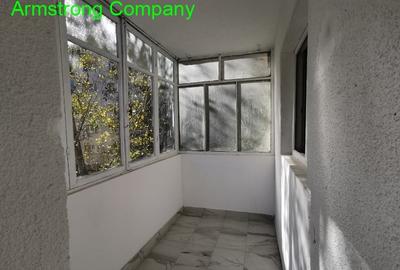 Vanzare apartament 3 camere Polona - zona centrala, linistita si - 2