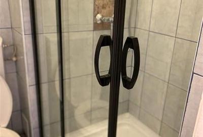 De inchiriat apartament 3 camere  Tractorul - 550 euro,85 mp. - 4