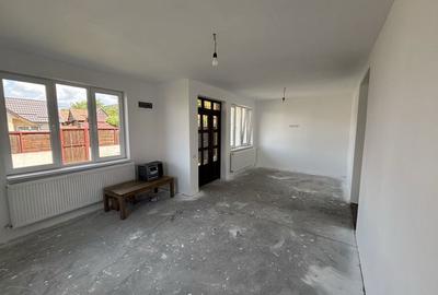 Casă cu 4 camere în Gura Râului - 5
