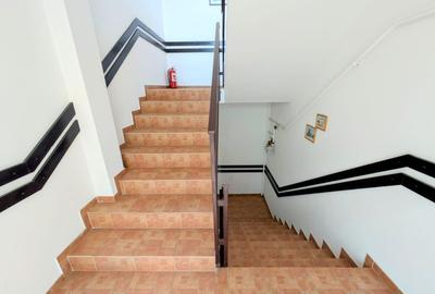 Casă cu 9 camere cu Canalizare în Steaua - 8