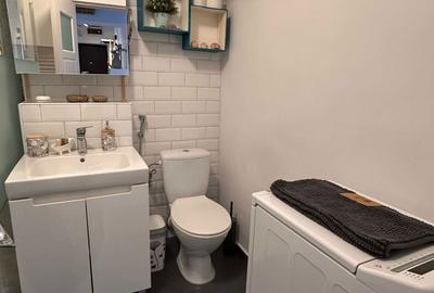 Apartament cu 2 camere decomandat în City Park Mall - 8