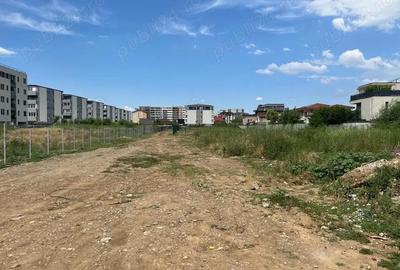 Teren de 2500 mp, în Central - 1
