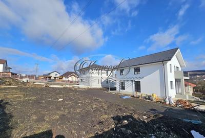 Casă individuală cu 5 camere cu Canalizare în Chinteni - 5