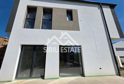 Casă individuală cu 4 camere cu Canalizare în Exterior Vest - 25