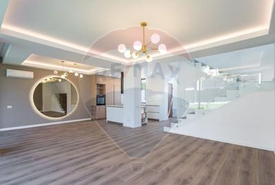 Casă cu 5 camere cu Teren 150 Mp în Central