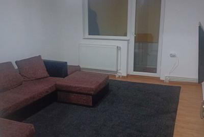Apartament cu 3 camere decomandat în Exterior Vest - 2
