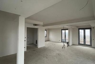 Casă cu 3 camere cu Teren 450 Mp în Central - 8