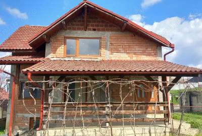 Casă cu 5 camere în Central - 4