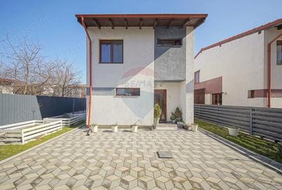 Casă cu 4 camere cu Teren 253 Mp în Bartolomeu
