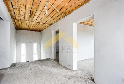 Casa noua de vanzare orasul Ineu - 45