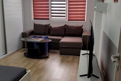 Garsonieră decomandată în Păcii - 1