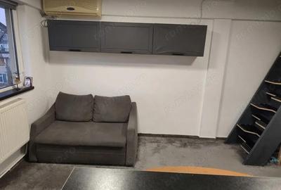 Vanzare apartament 2 camere mansarda, zona Micro 19 - 2