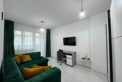 Garsonieră decomandată în Central - 2