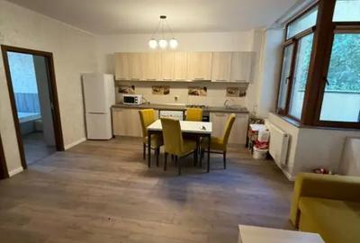 Apartament cu 3 camere decomandat, mobilat în City Park Mall - 1
