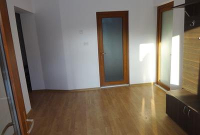 Casă individuală cu 7 camere cu Teren 257 Mp în Mazepa 2 - 5