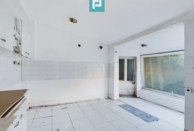 Apartament cu 3 camere în zonă Centrală, Lipova - 4