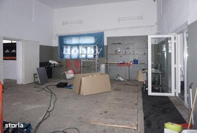 Spațiu comercial, de 200 mp, în Bartolomeu