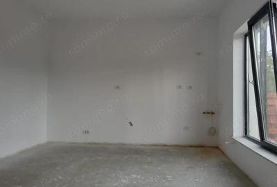 APARTAMENTE CU TERASA SI CURTE, 3 CAMERE - 5