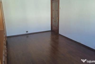 Apartament cu 3 camere decomandat în Central - 6