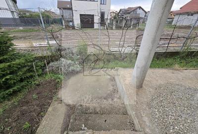 Casă cu 3 camere cu Teren 300 Mp în Voluntari