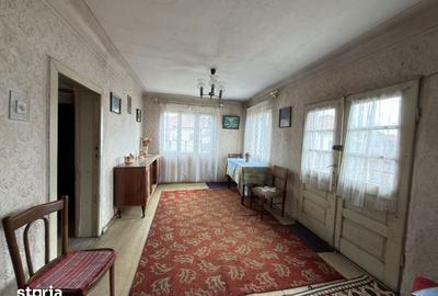 Teren de 2056 mp, în Central - 5