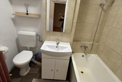 Militari, Politehnica - 6