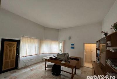 Casă cu 6 camere în Băicoi - 9