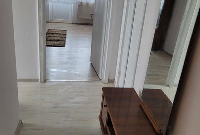 Apartament cu 2 camere decomandat în 9 Mai - 3