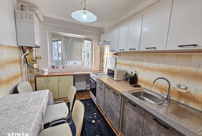Apartament cu 3 camere semidecomandat, mobilat în Obor - 15
