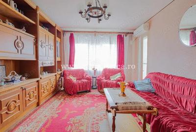Apartament cu 3 camere de vanzare in Mangalia , ultracentral. - 3